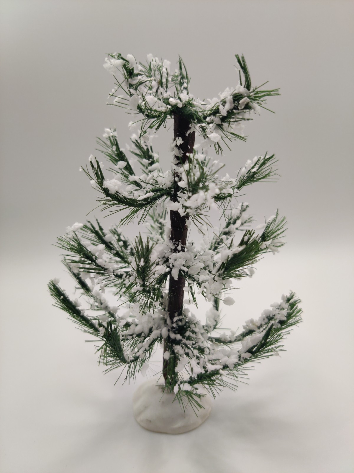 Snowy White Pine Christmas Tree Village Accessory Lemax 6″ 74173