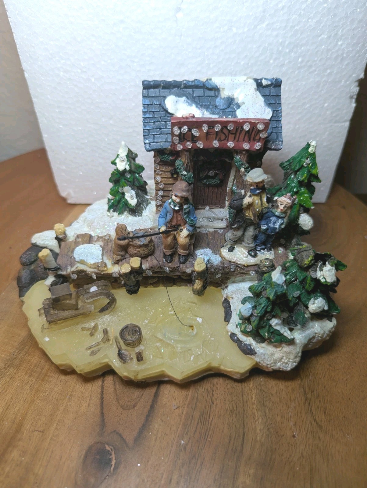 RARE Santa’s Workbench Victorian Christmas Village Fiber Optic Ice Fishing NEW