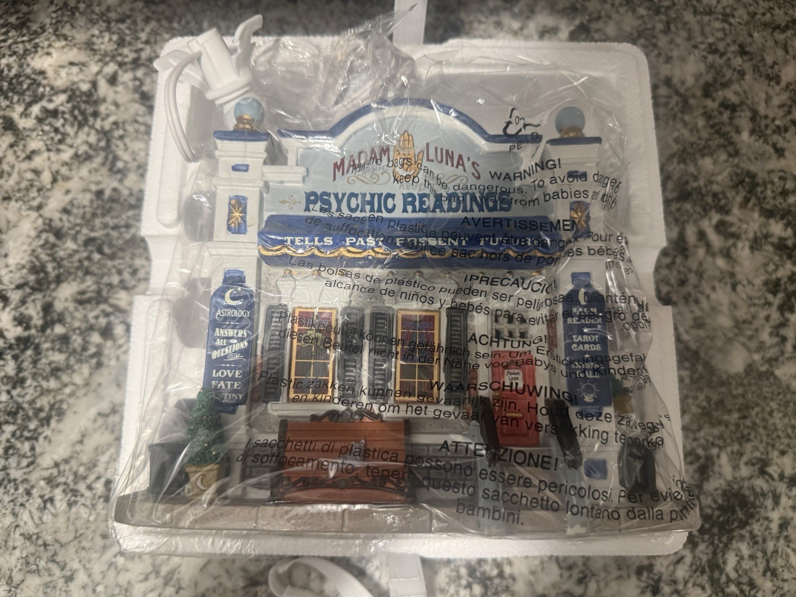 Lemax Coventry Cove Village Madam Luna’s Psychic Readings Shop — BRAND NEW