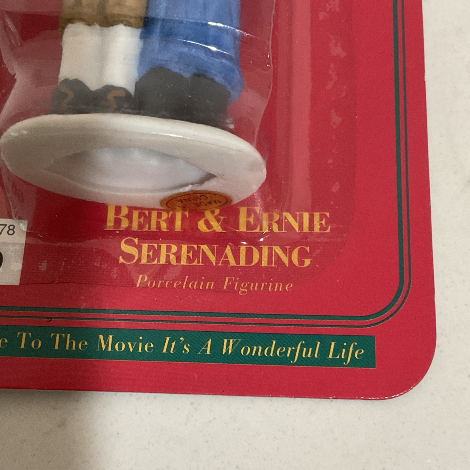1997 It’s A Wonderful Life Bert & Ernie Serenading Porcelain Figurine New Sealed