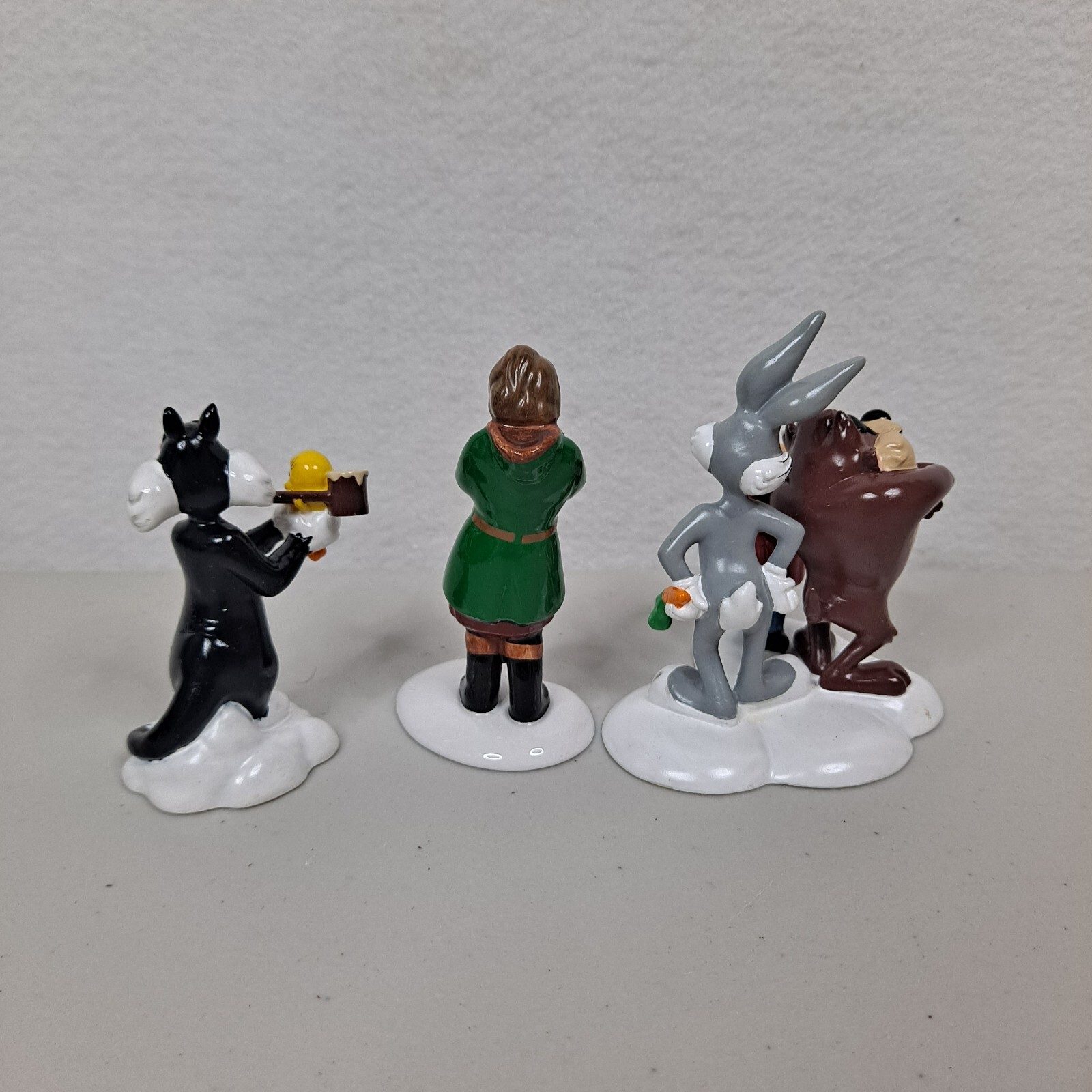 Dept 56 Snow Village The Looney Tunes Animation Film Festival Set of 4 54983