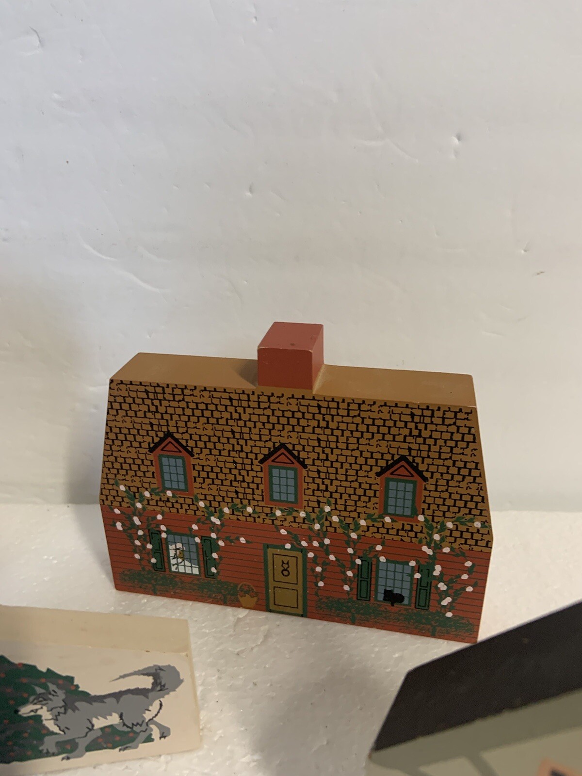 ⭐️The Cat’s Meow Village ⭐️Lot 5 Red Riding hood Snow white