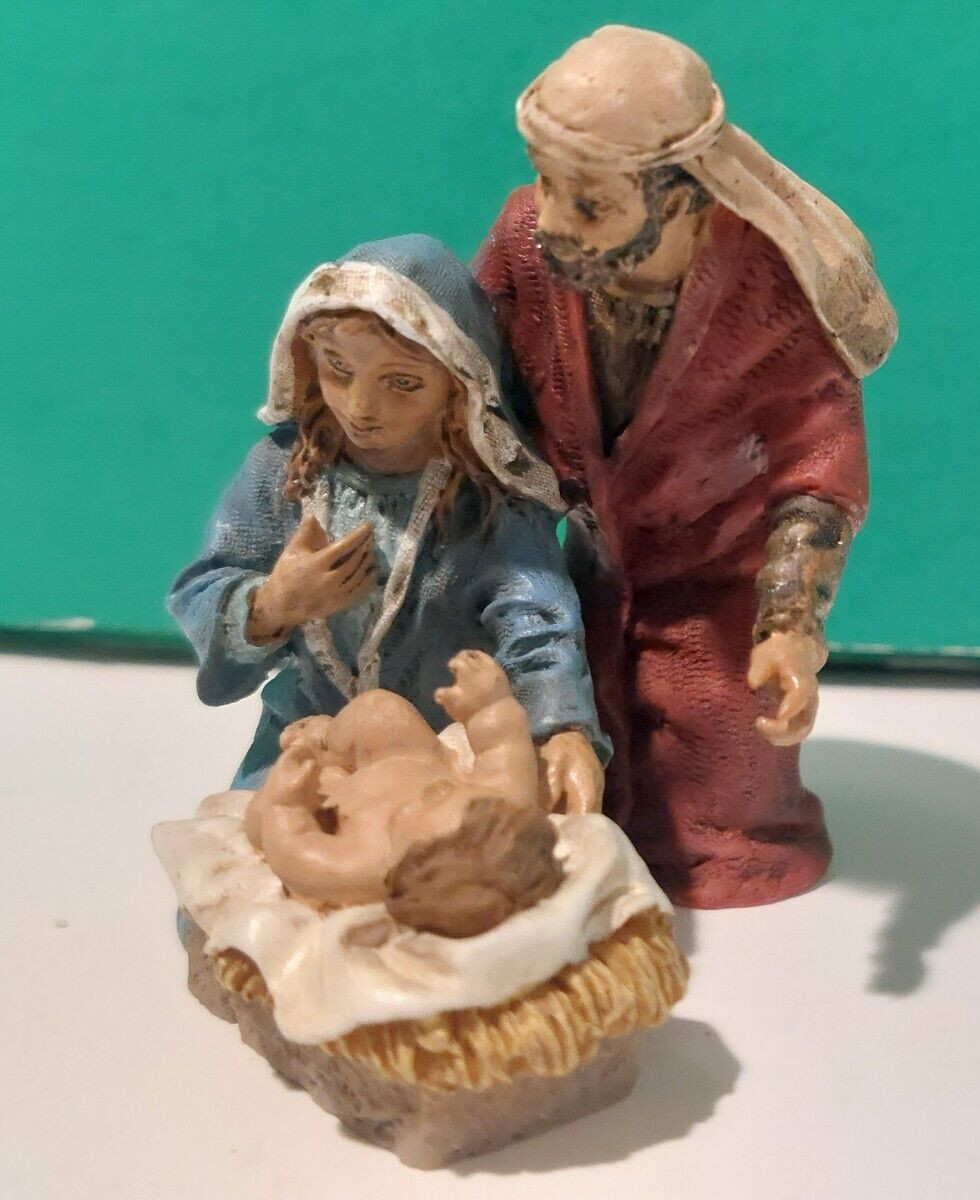 DEPT 56 the LITTLE TOWN OF BETHLEHEM Holy Family NATIVITY Stable Set NEW in BOX