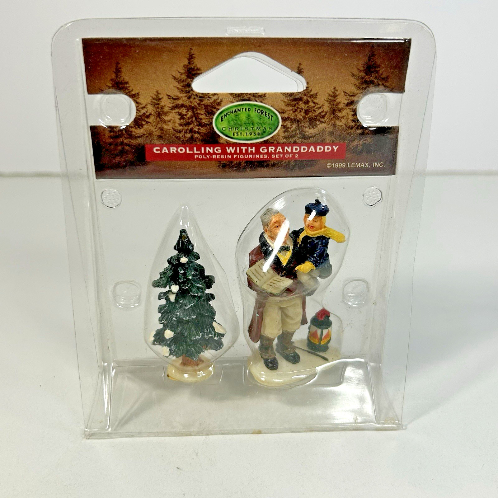 Lemax Carole Towne Christmas Village Figure 2001 – Carolling with Granddaddy