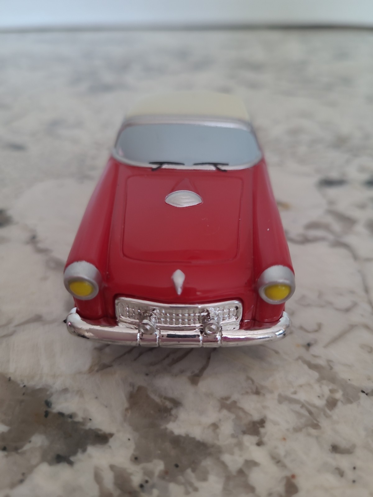 Lemax Red Sports Car Holiday Village Accessory-Train Accent Front Wheels Spin