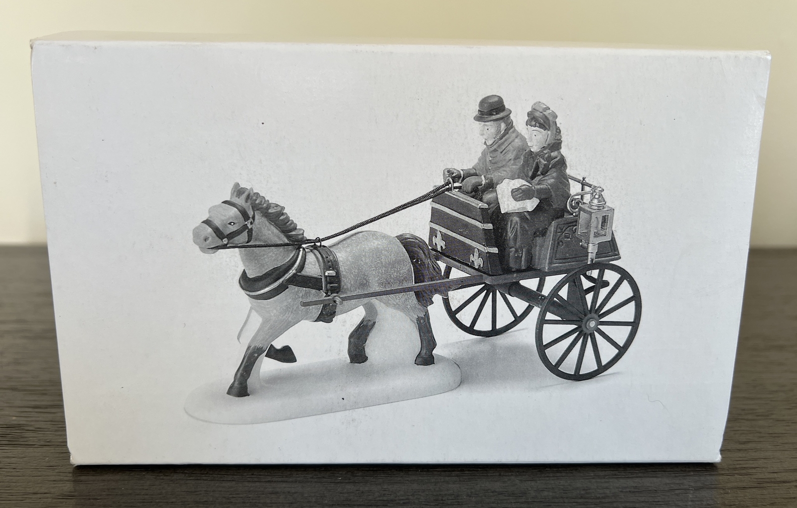 Dept 56 Dickens Village “RED CHRISTMAS SULKY” 58401 Horse & Carriage *Read Desc.
