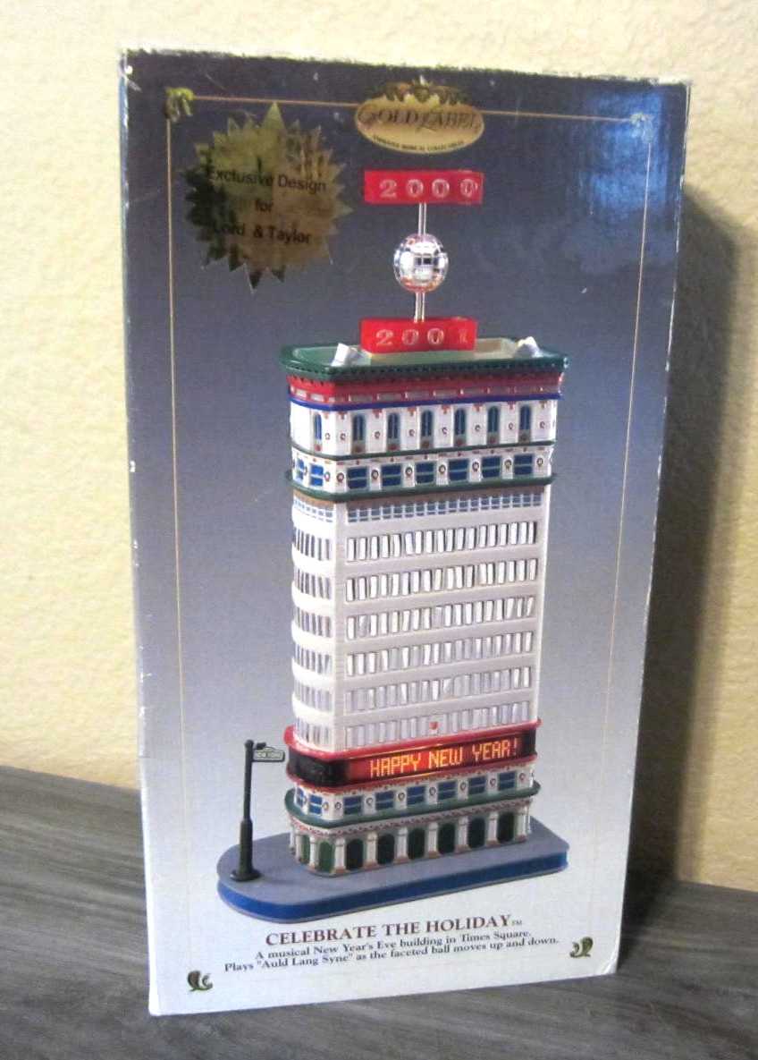 Mr. Christmas Musical Lighted New Year’s Eve Building Time Square