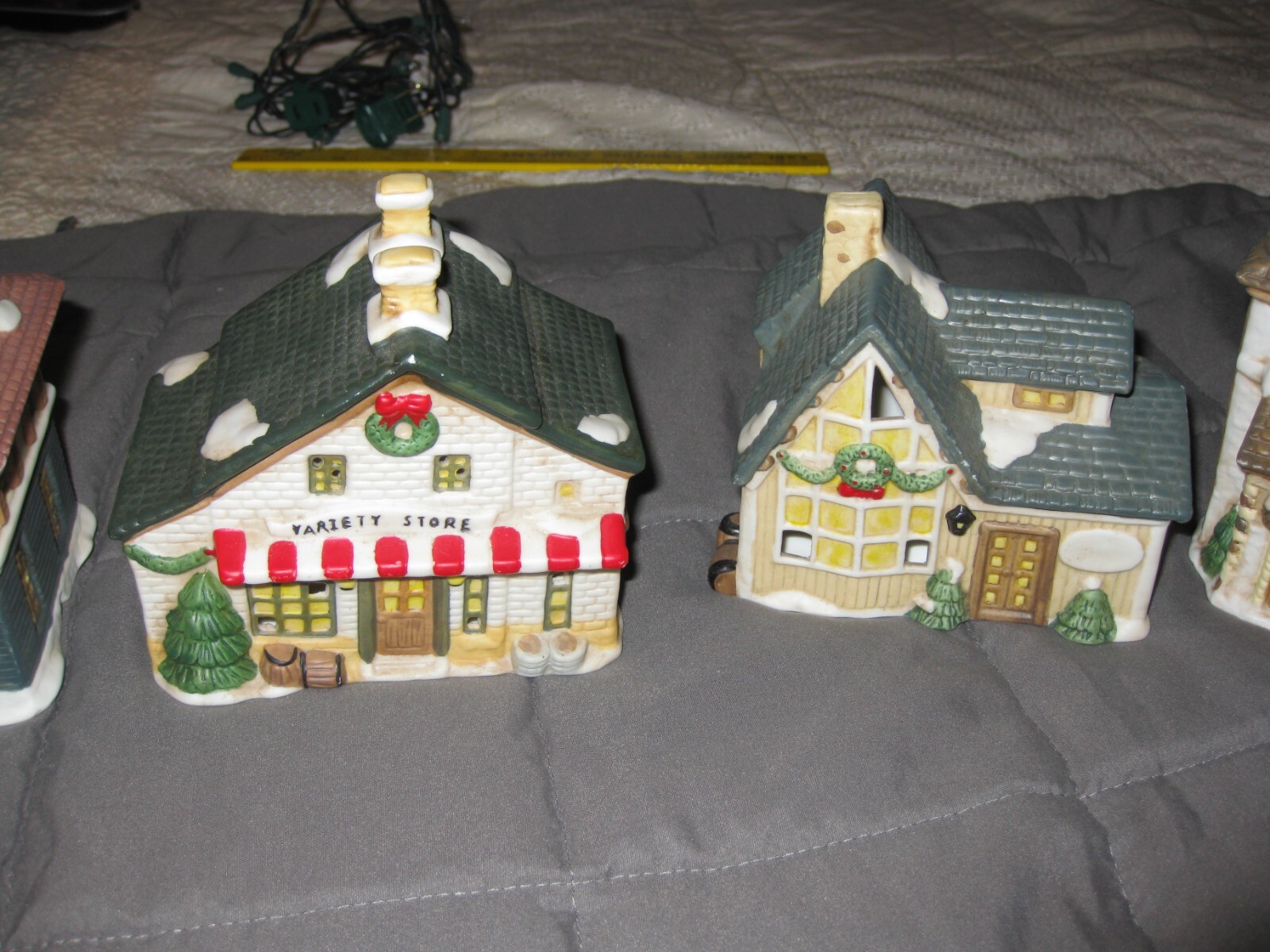 5 PORCLEIN CHRISTMAS VILLAGE CHURCH,VARIETY STORE,ST. MARIA SCHOOL ,2 HOMES
