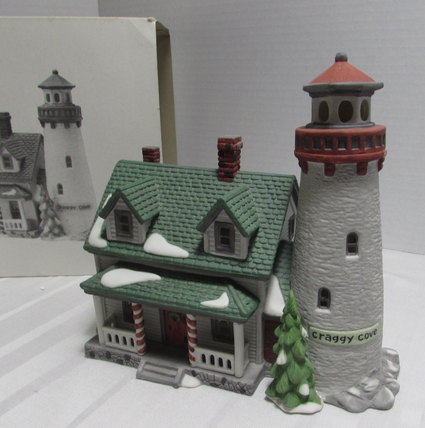1987 Dept. 56 New England Village Series Craggy Cove Lighthouse READ!