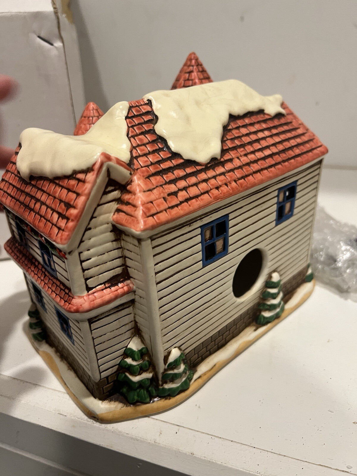 Lefton China Byron Wood The Victoria Village Houses Hand painted 1989 07735