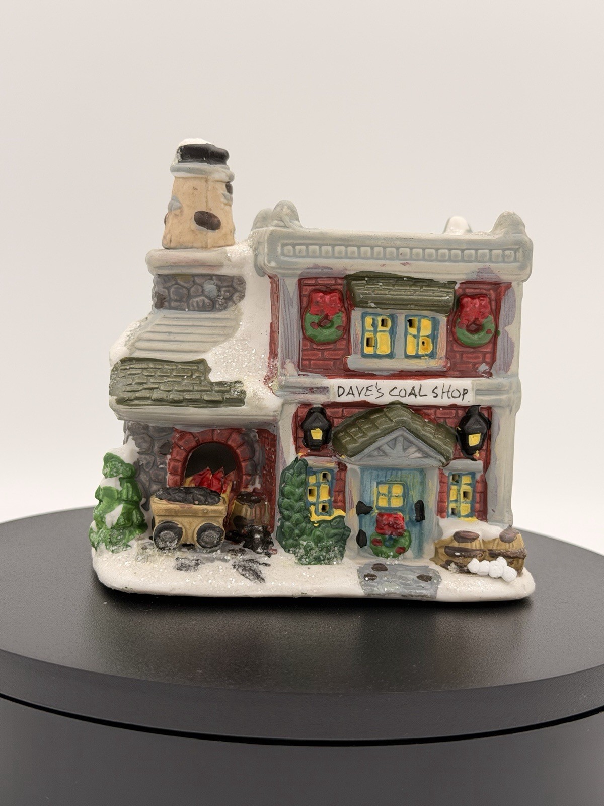 Cobblestone Corners 2004 Windham Heights Christmas Village Dave’s Coal Shop B31