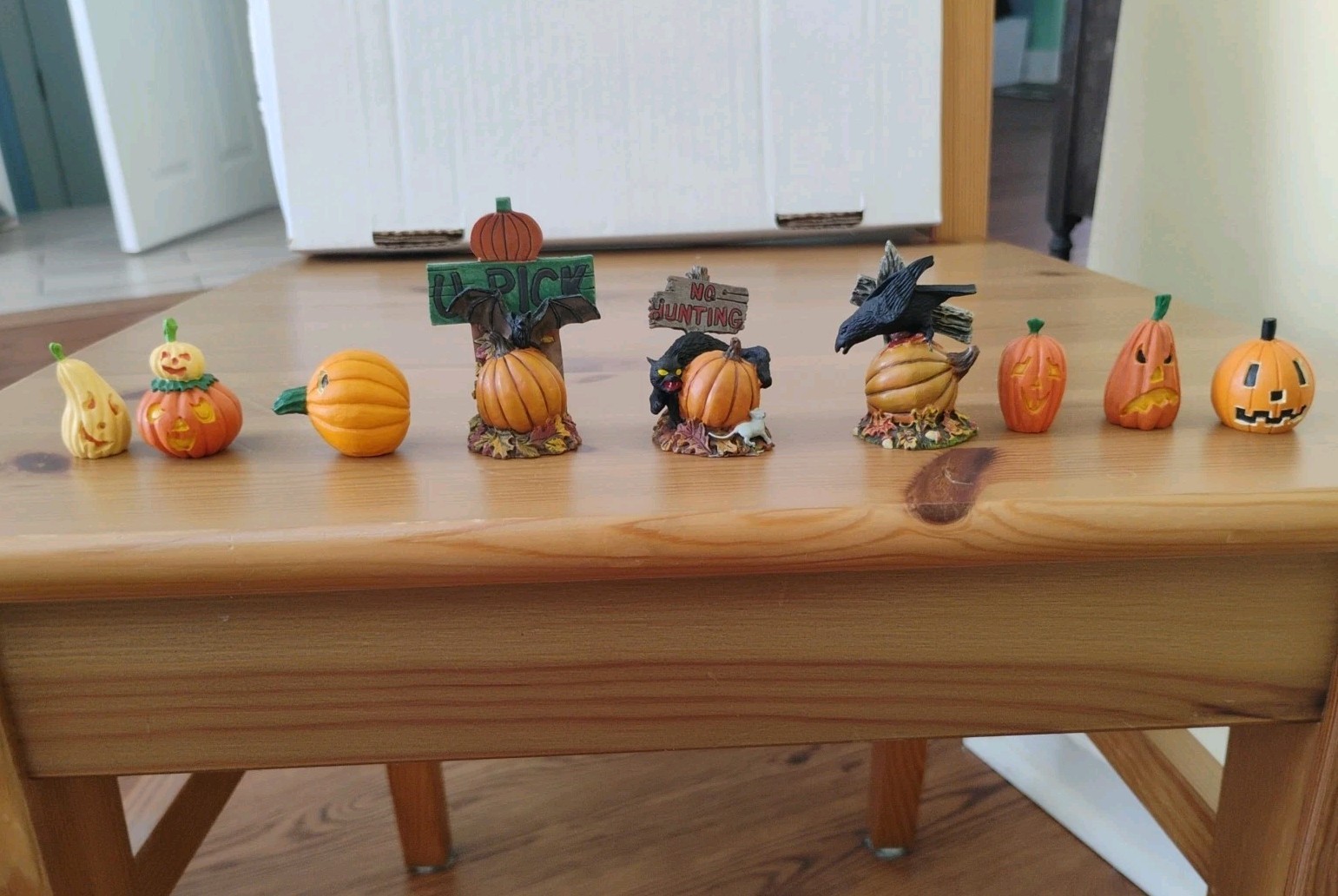 Dept 56 Halloween Scenery Village Accessories SET of 9 new 56.53165 retired 2004