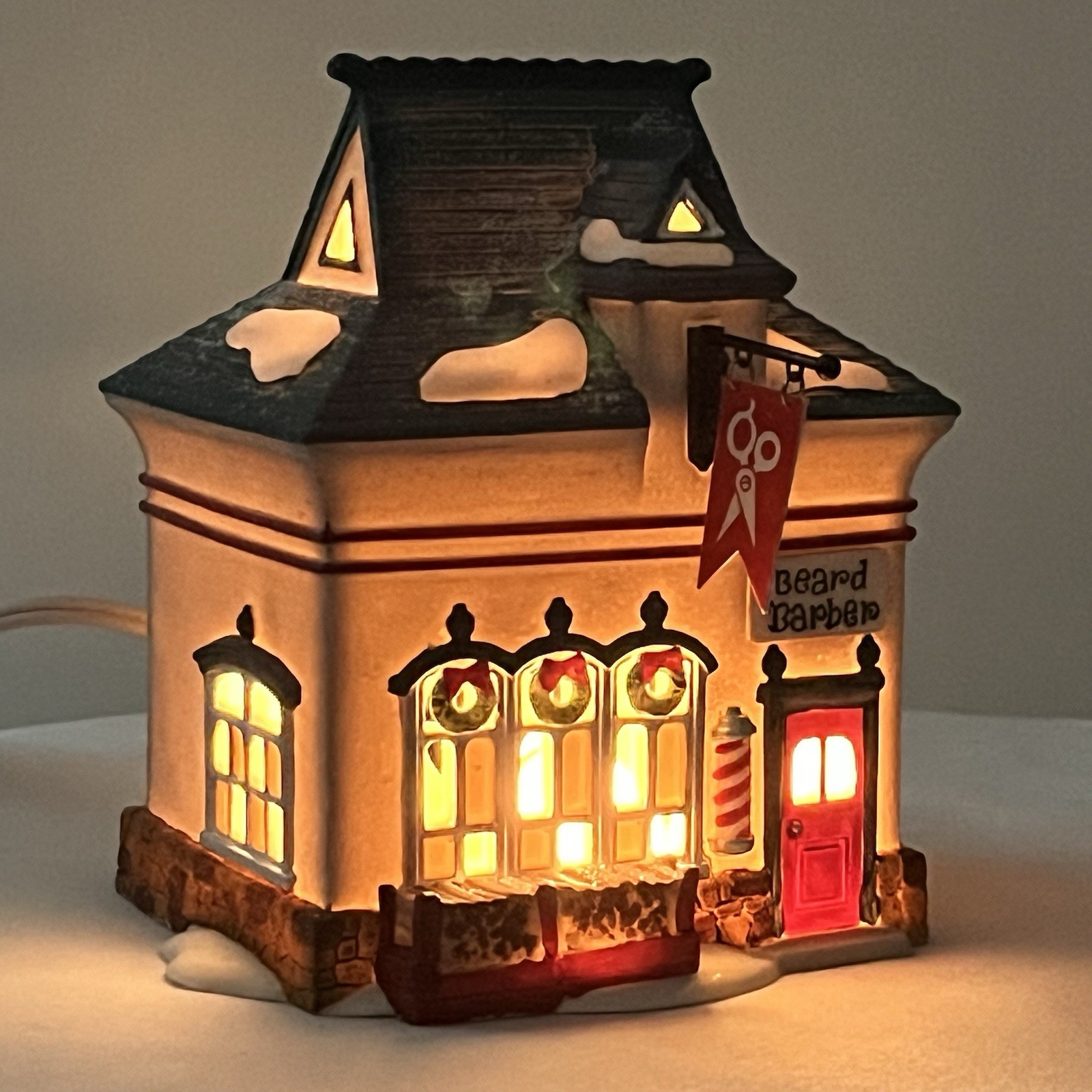 Department 56 Noth Pole Series Beard Barber Shop Christmas Village Lighted House