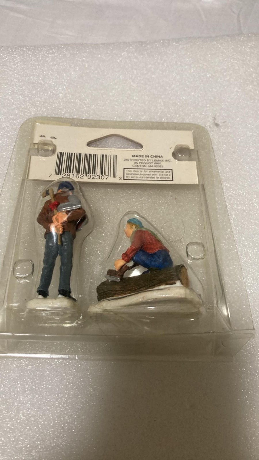 1999 Lemax Village Collection Grandpa’s Gift New In Package