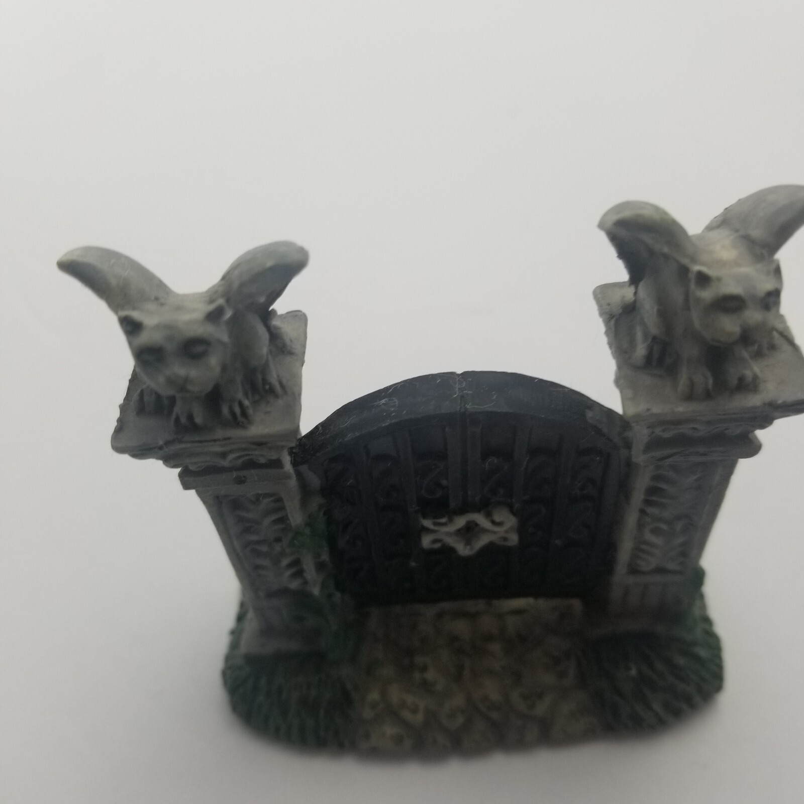 Halloween Cemetery Graveyard Table Top Accessories