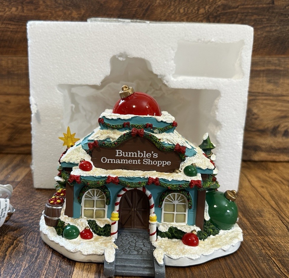 HAWTHORNE VILLAGE RUDOLPH’S CHRISTMAS TOWN VILLAGE “BUMBLE’S ORNAMENT SHOPPE”