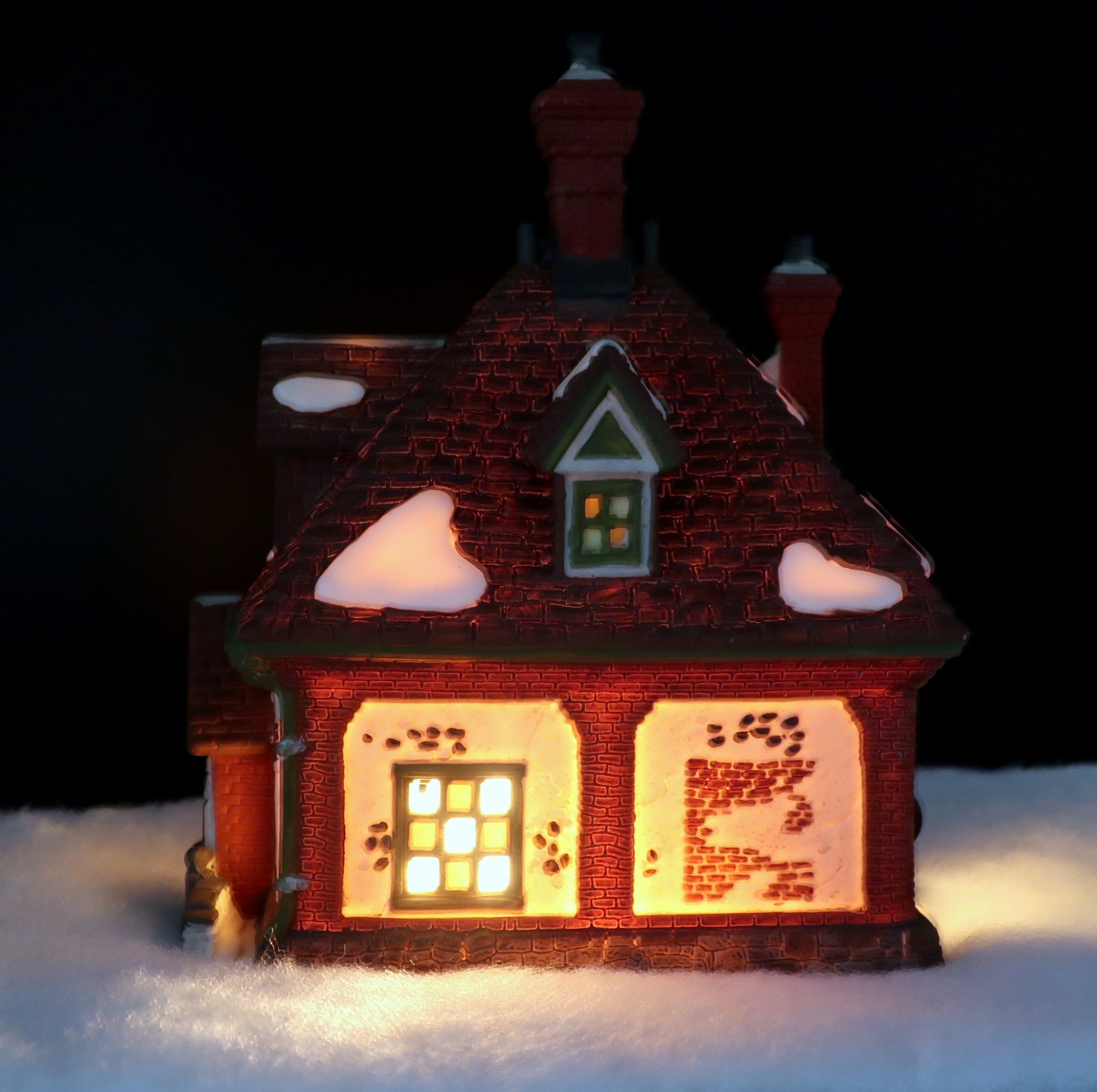 Dept. 56 Heritage Village “W.M. Wheat Cakes & Puddings” – Dickens’ Series 58087