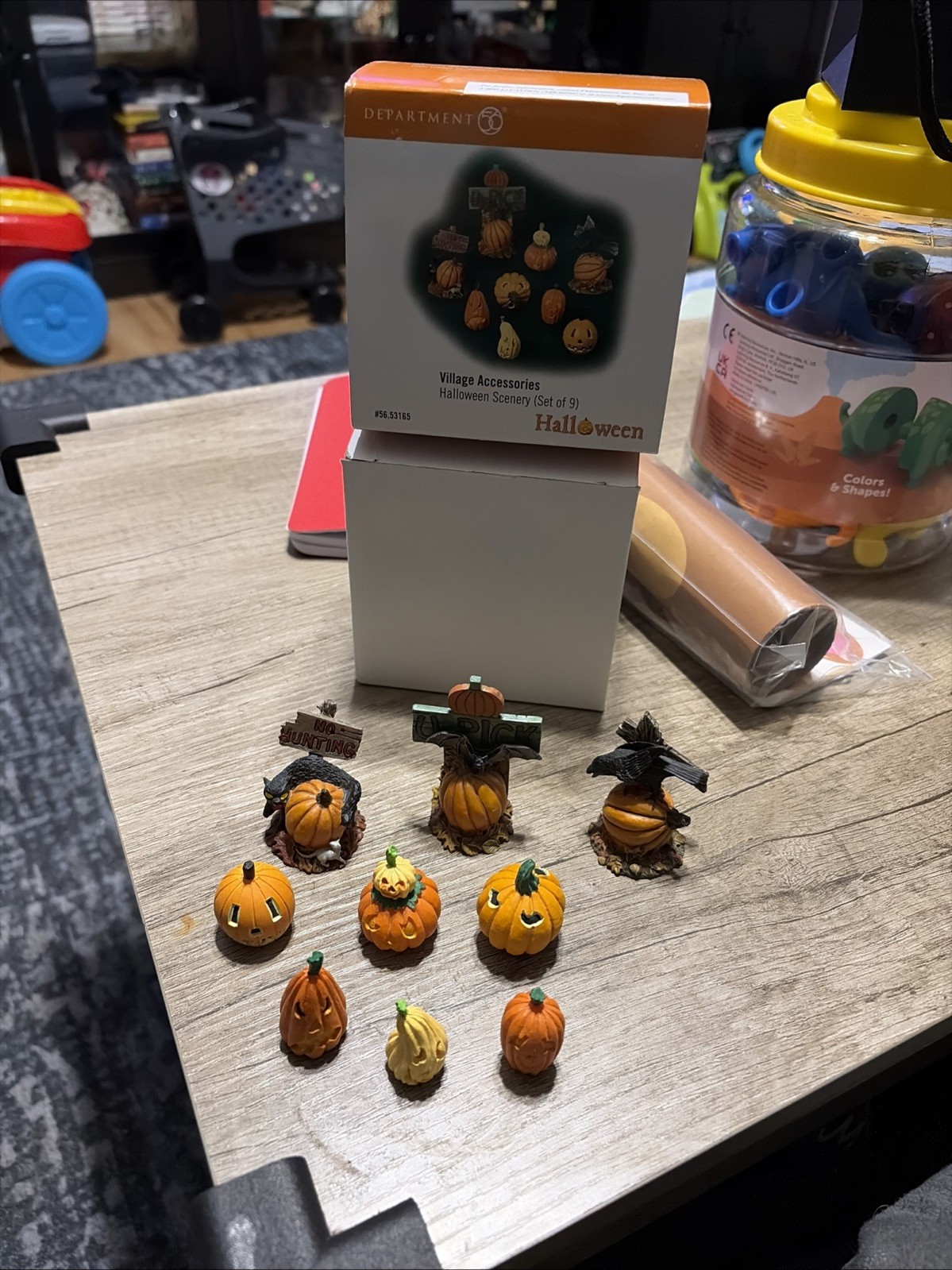 Dept 56 Halloween Scenery Village Accessories SET of 9 new 56.53165 retired 2004