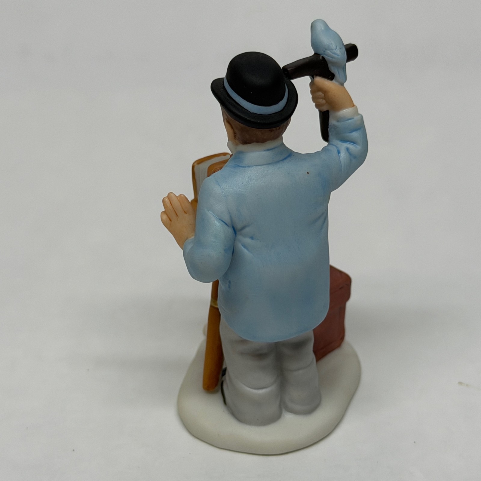 Colonial Village Porcelain Christmas Photo Studio w/ Photographer – 10872