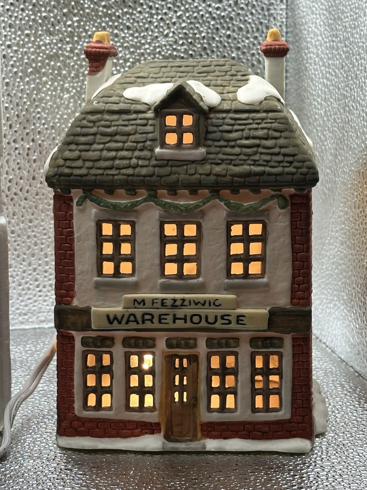 Department 56: Heritage Village “M Fezziwig Warehouse” 1986