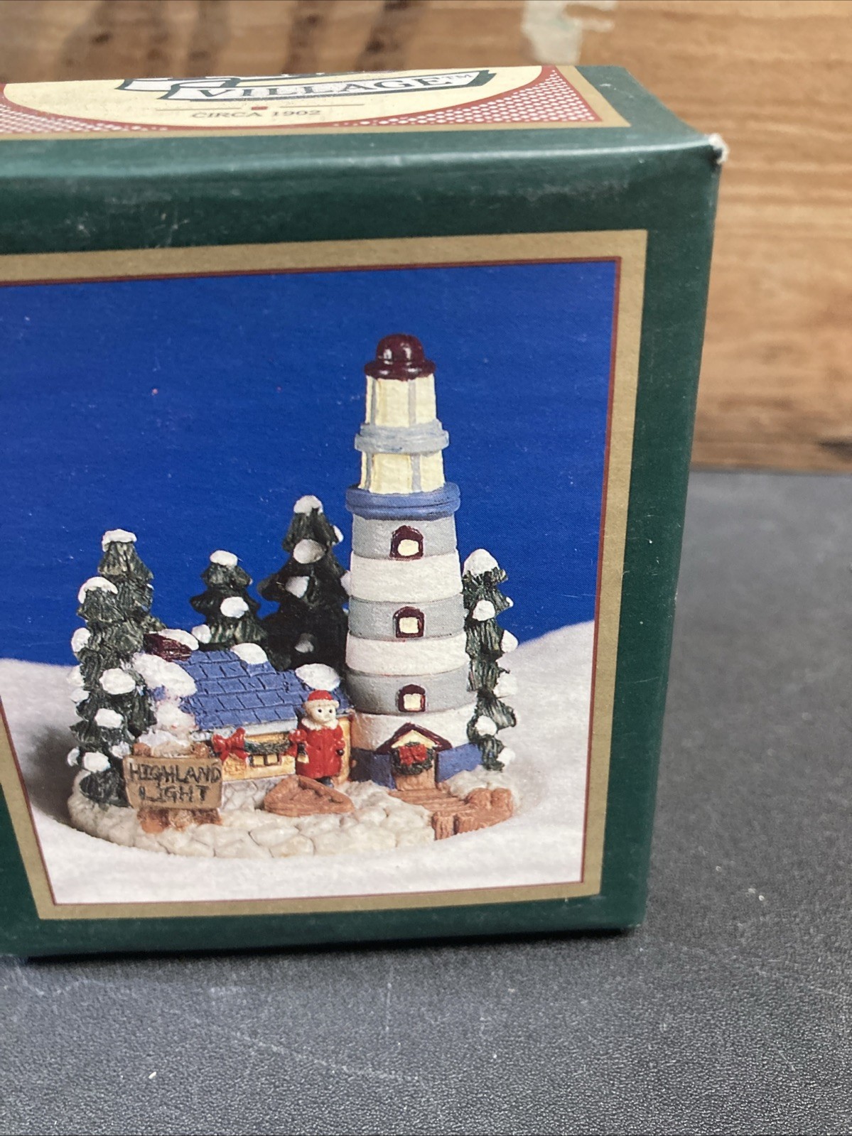 Crystal Falls Vtg 70s Highland Light Santa Lighthouse Cottage Nib Figurine Beach