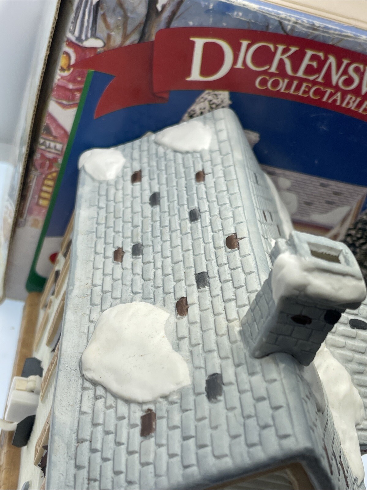 Dickensville Two Story Residential Christmas Village House With Dept 56 Light