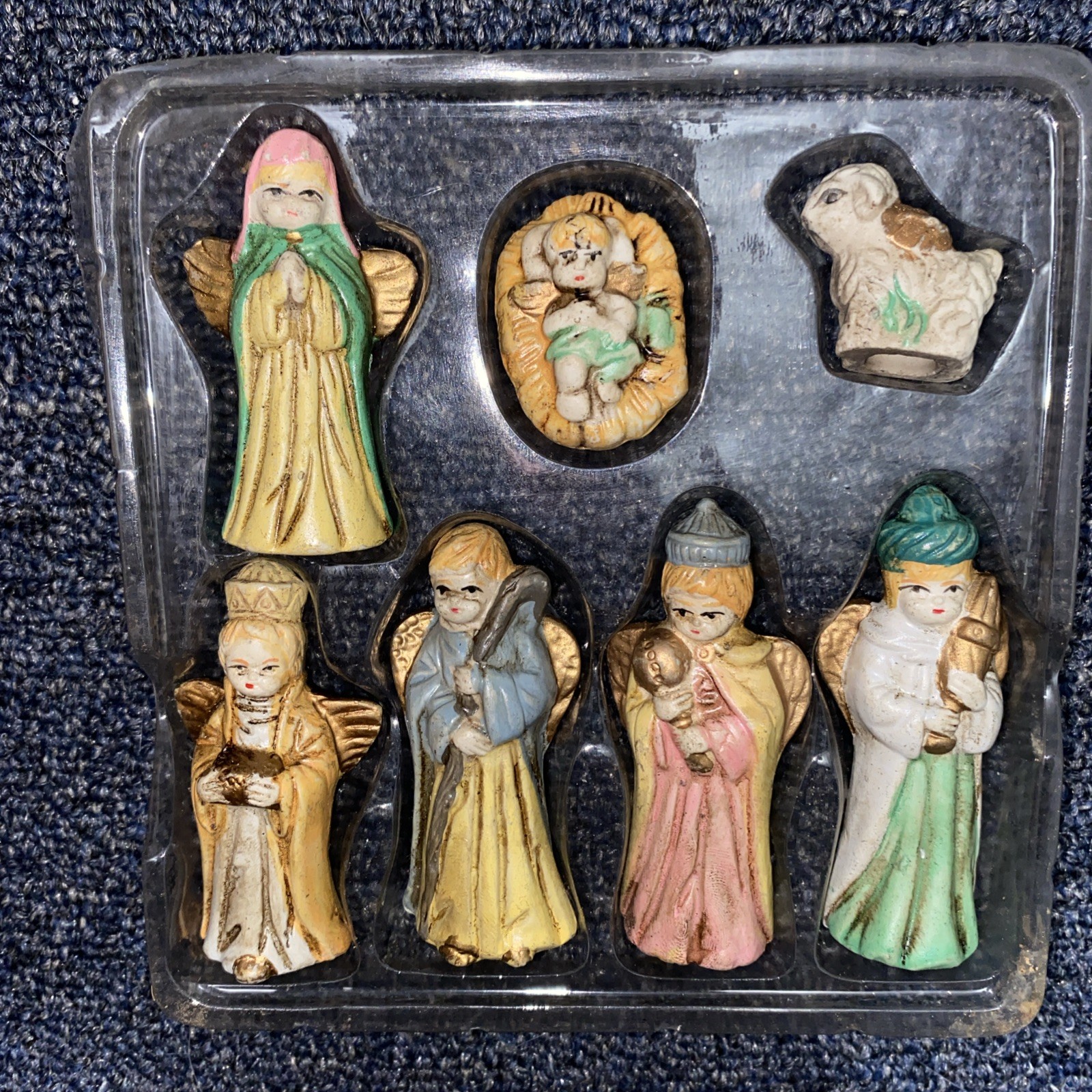 Charming Miniature Ceramic Vintage Set Of 7 Piece Nativity Scene Baby Jesus