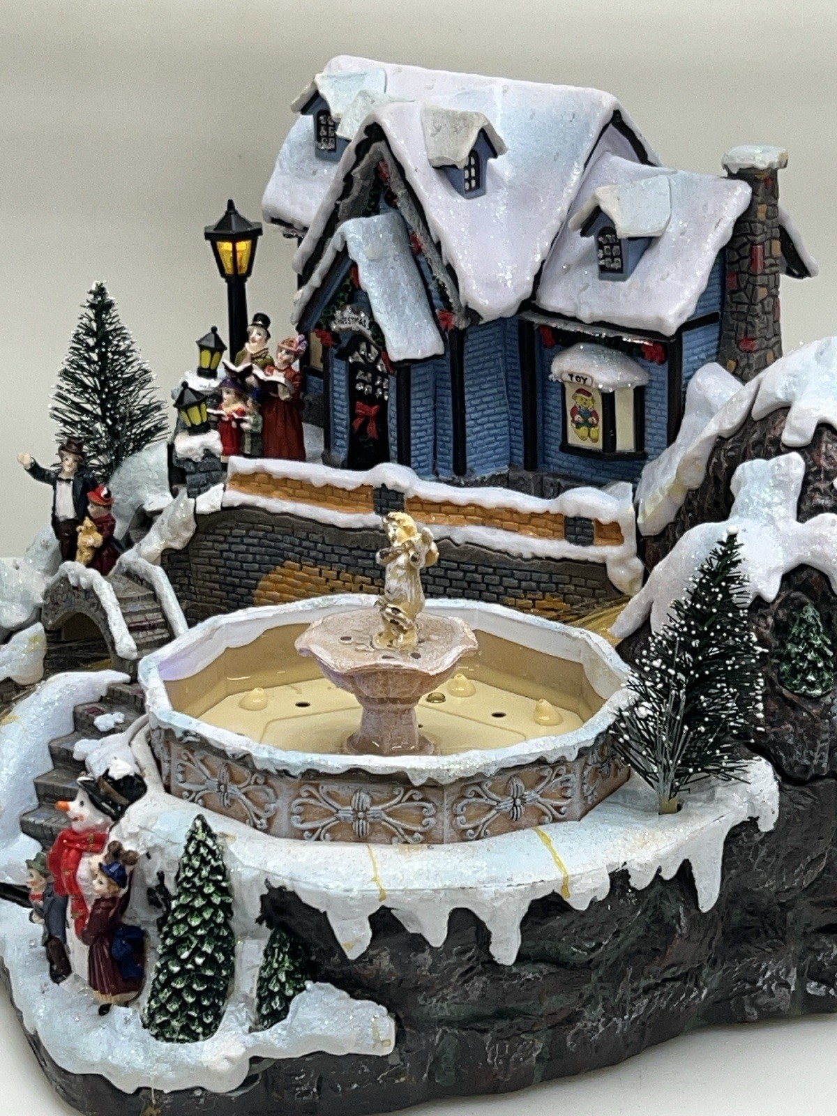Avon Christmas Fiber Optic Musical House Scene & Fountain Please READ !