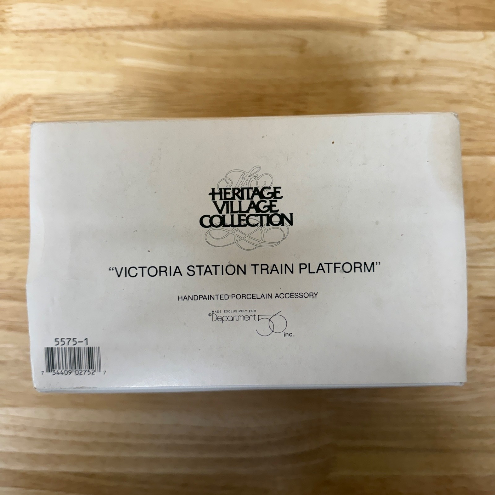 Department 56 Heritage Village Victoria Station Train Platform #5575-1 NIB