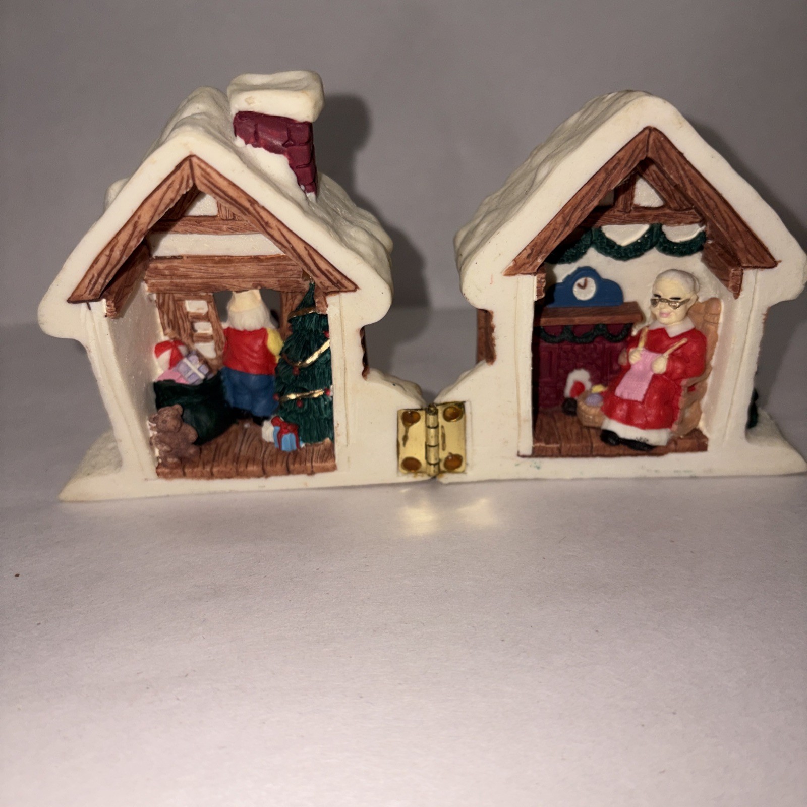 Midwest Cannon Falls Christmas Hinged Cottage Santa Mrs Claus Resin House Decor