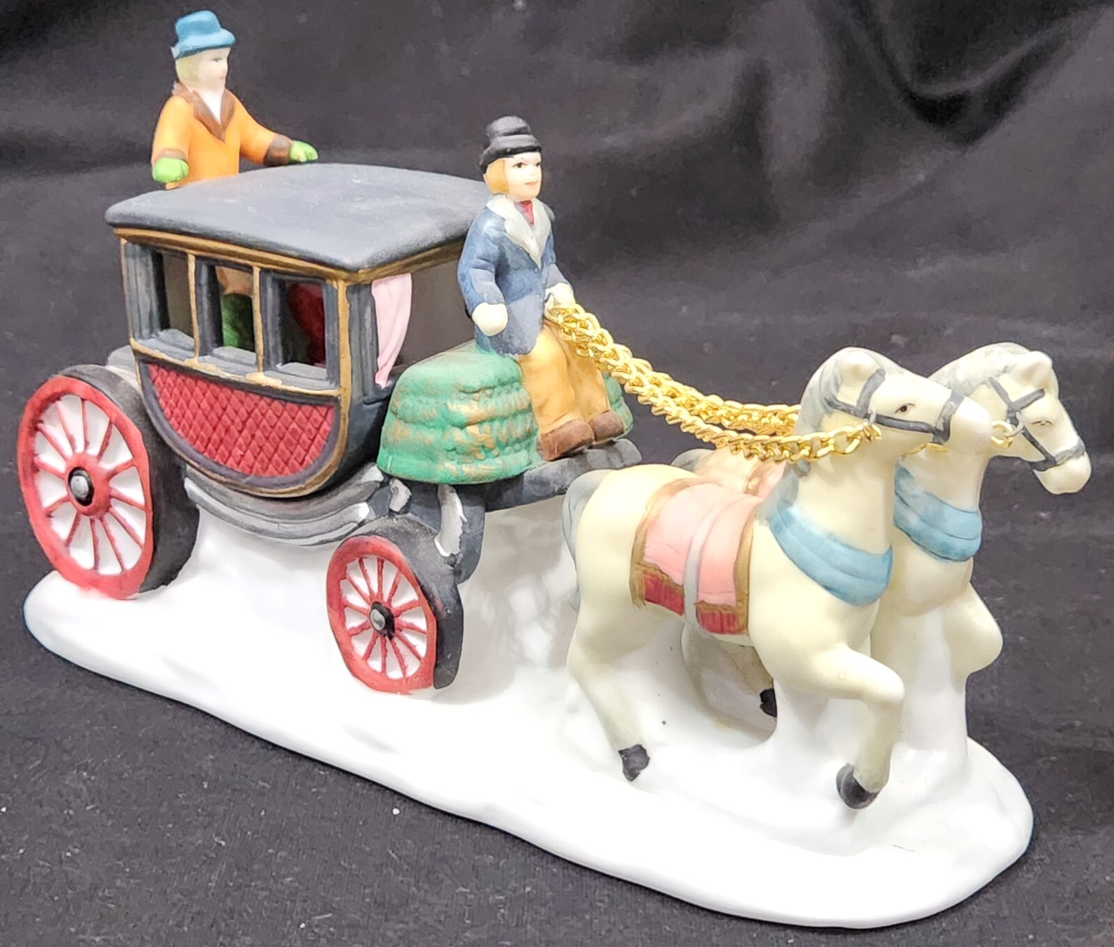 Dickens HORSE DRAWN CARRIAGE buggy Christmas Village building accessory DAMAGED