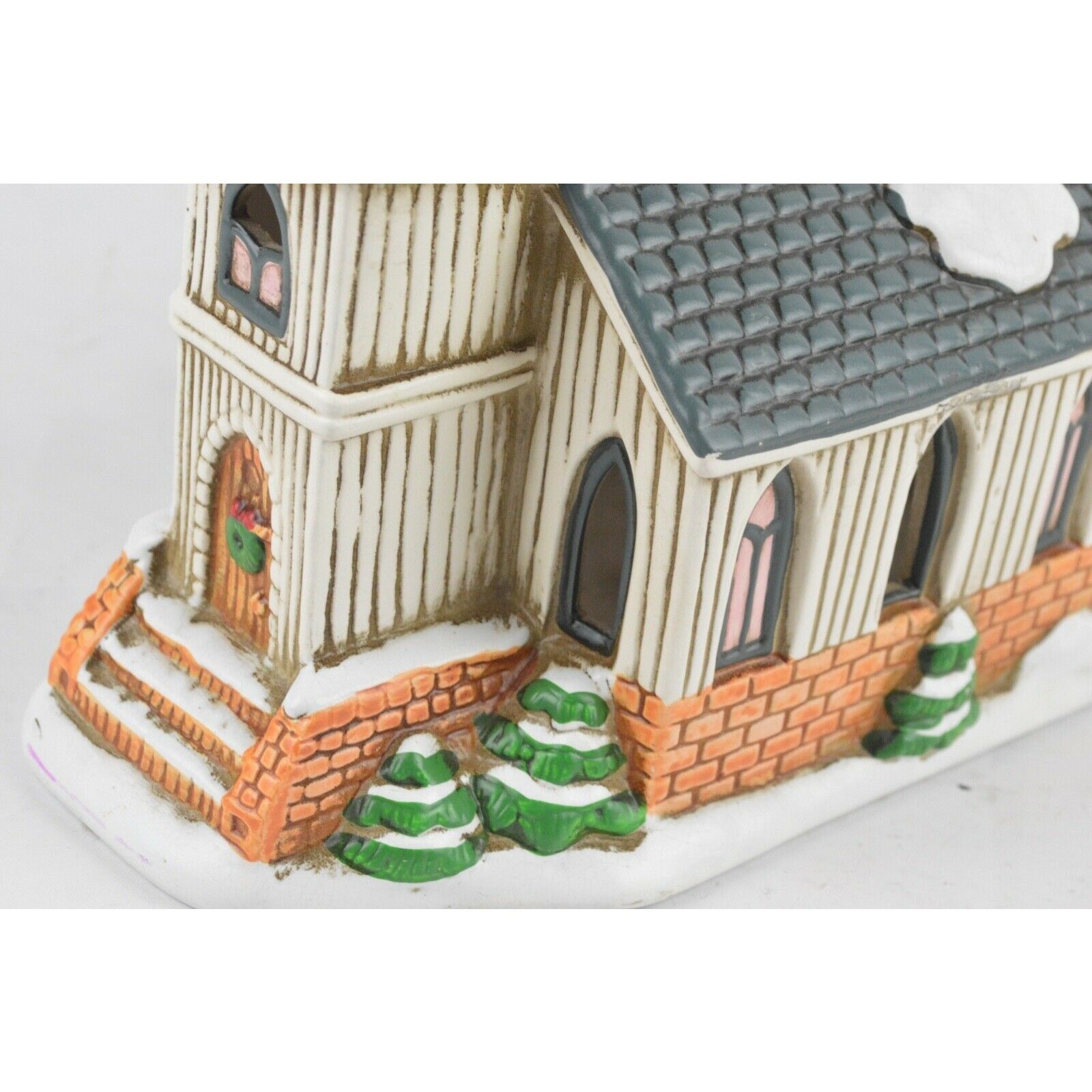 Vintage Lefton Colonial Christmas Village First Church 1989 #07333 Byron Wood
