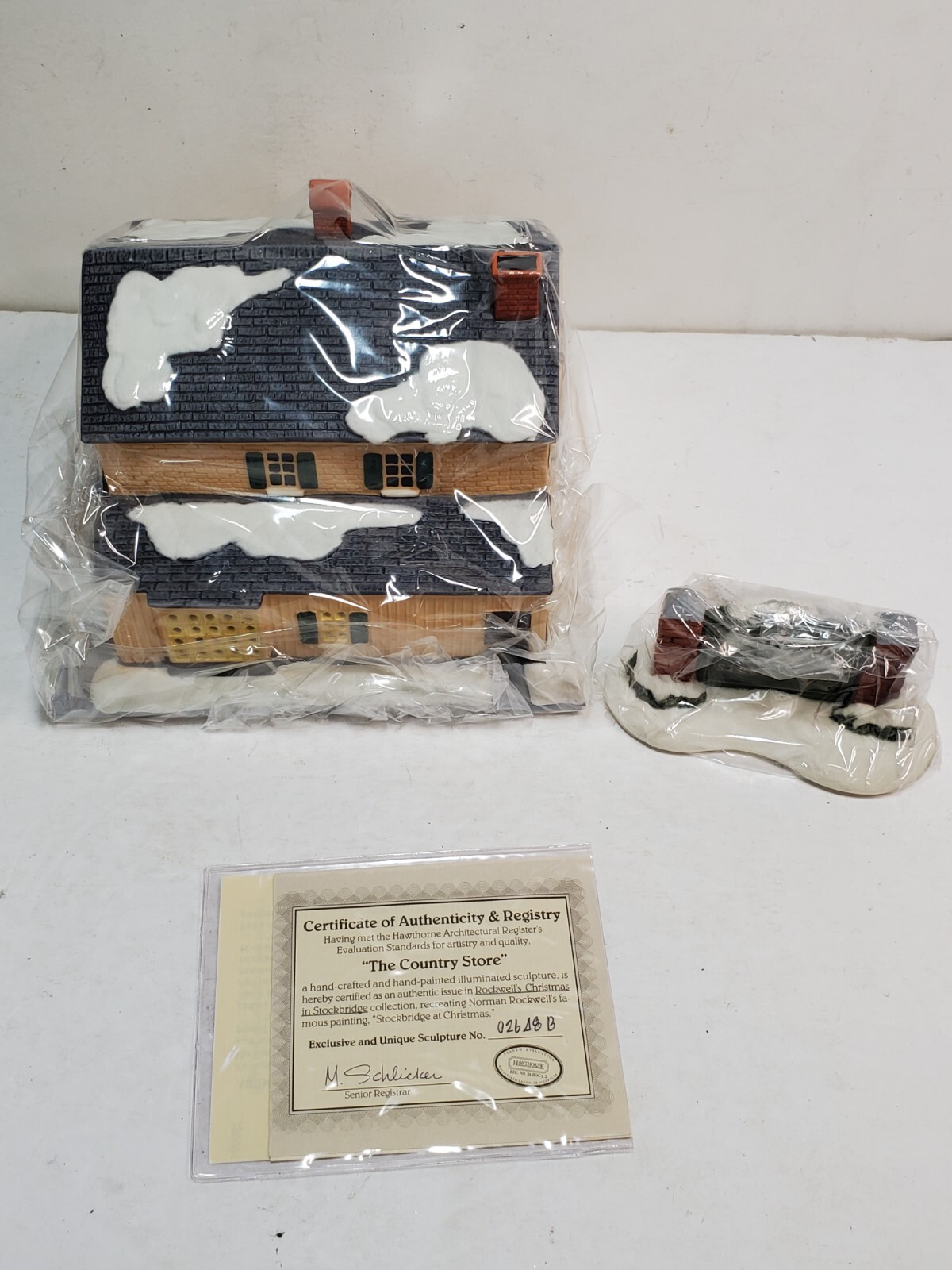 Hawthorne Porchlight Collection – The Country Store & Stockbridge – NEW OPEN BOX