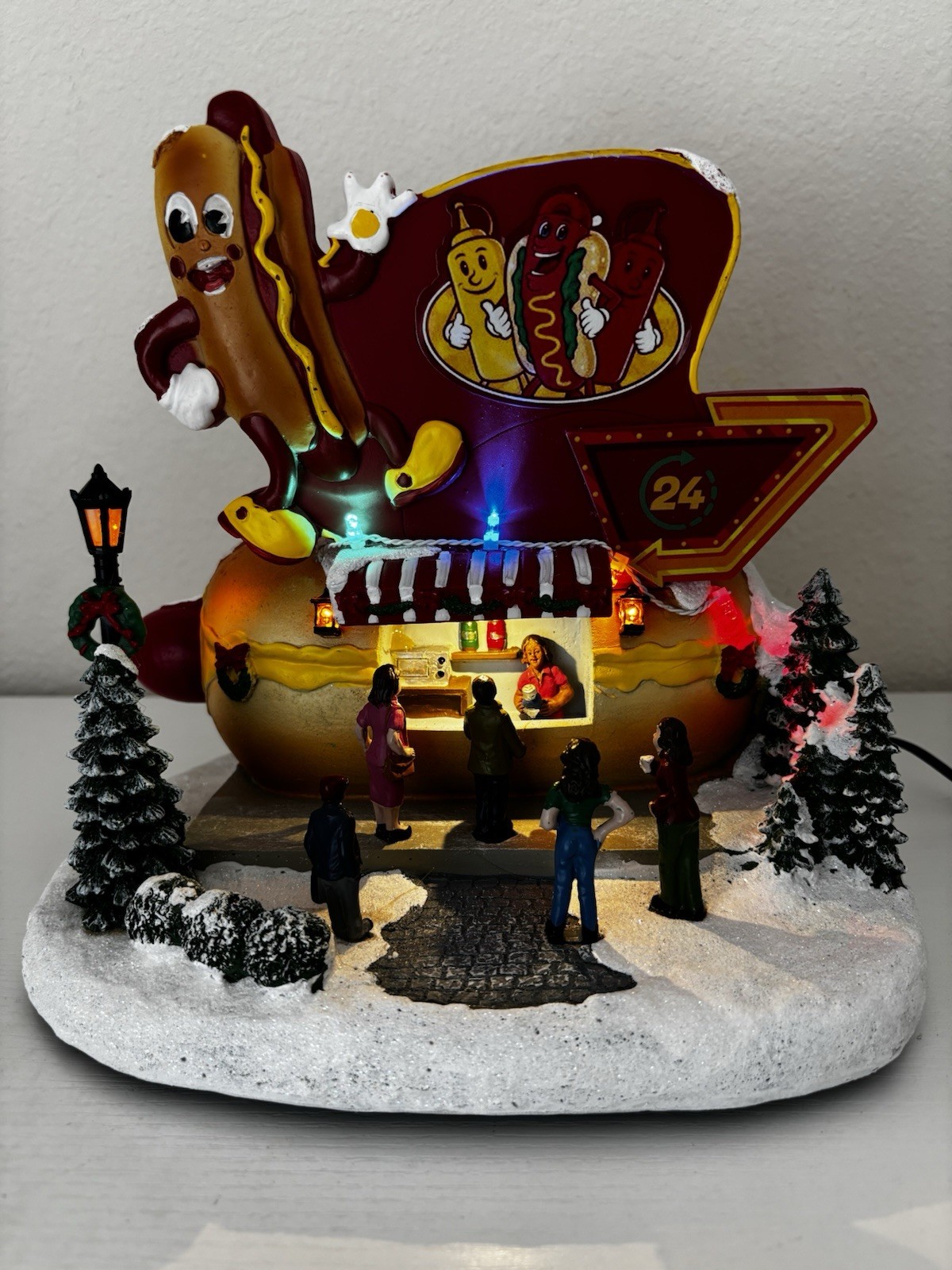 Musical Frank’s Hot Dogs with Light Show Christmas Village Natures Mark Plays