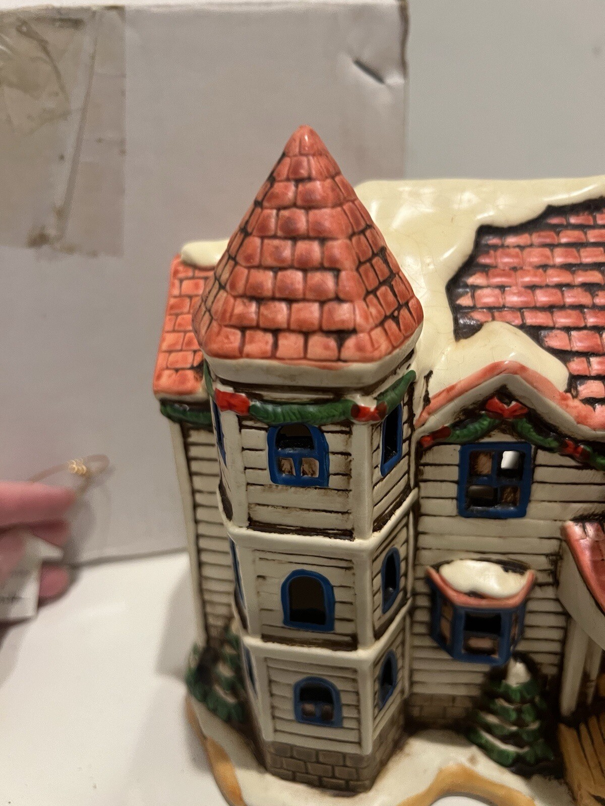 Lefton China Byron Wood The Victoria Village Houses Hand painted 1989 07735