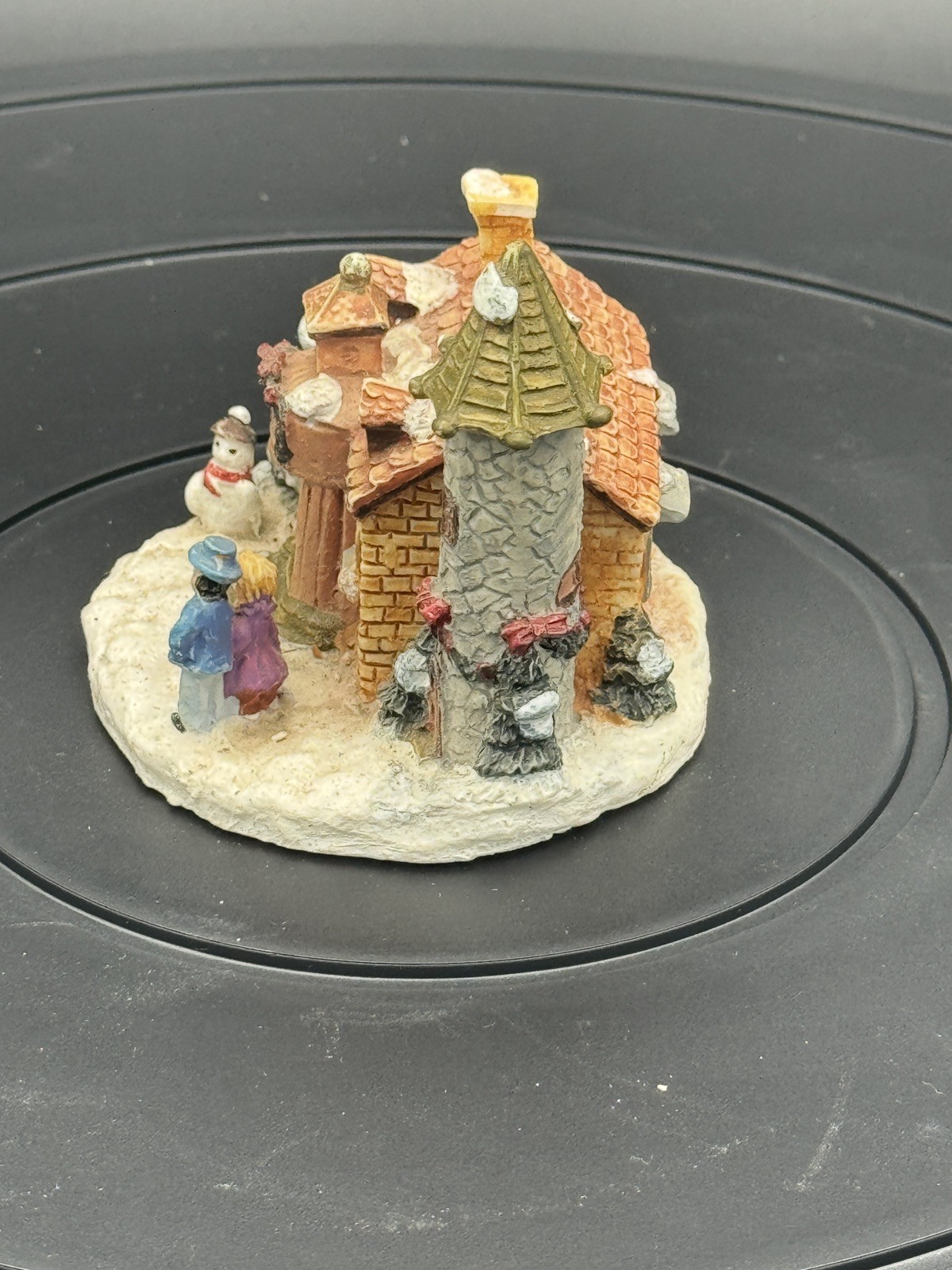 Winsor Collection Inn Christmas House Collectible Village House. Missing Box…