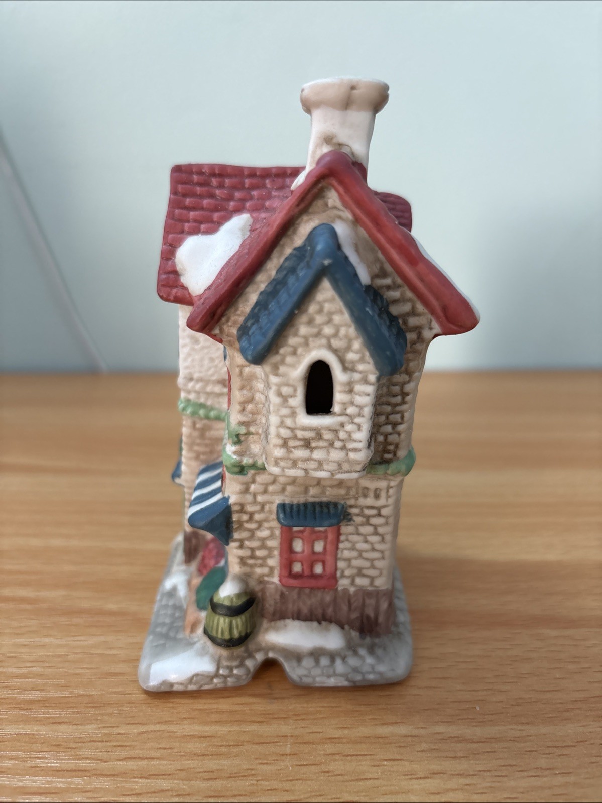 Vintage Share The Joy Illuminated Christmas Village Grocery, No Light