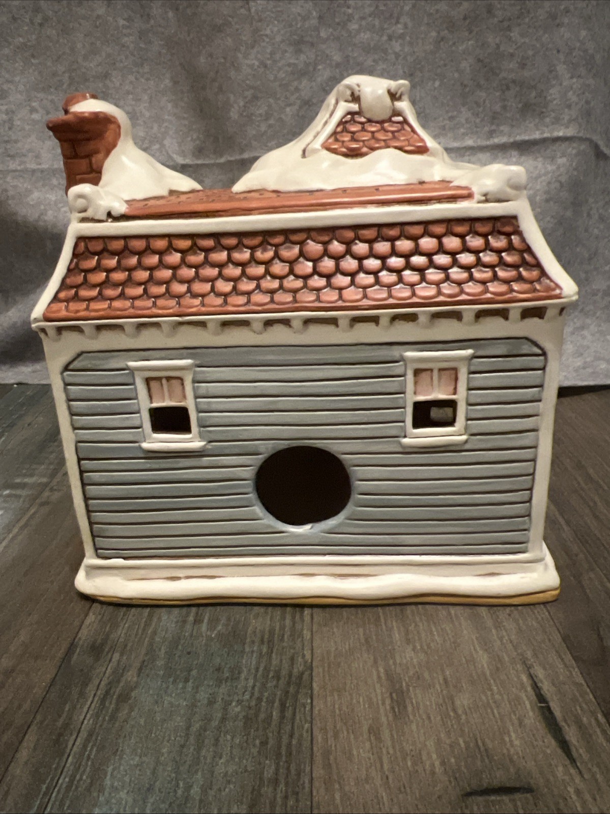 Lefton Colonial Village THE NOB HILL #07839 Christmas Lighted Tea Light