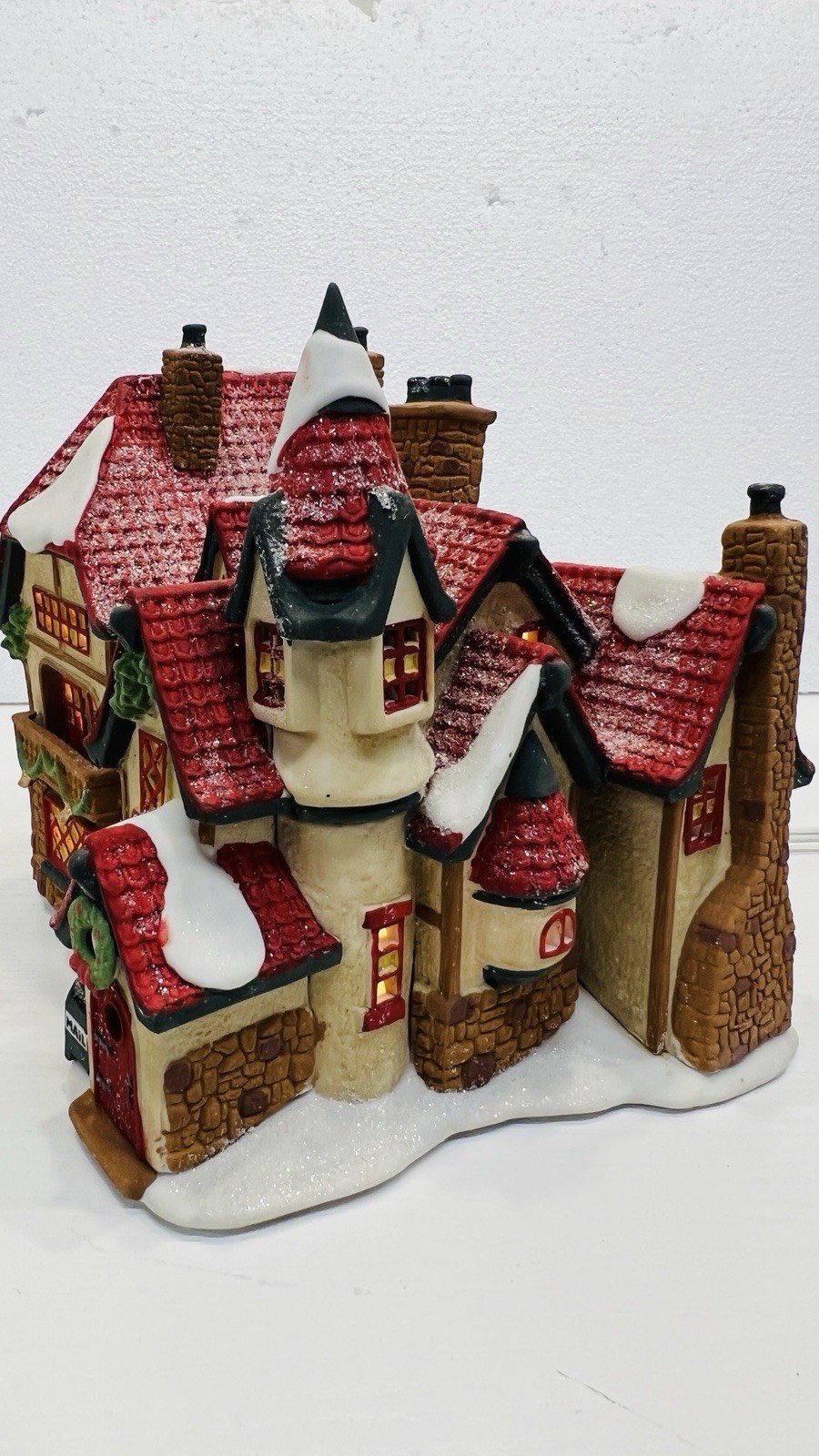 Dept 56 North Pole Series “Santa’s Workshop” 56006 Retired 1993 Excellent !