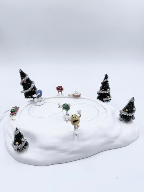 Department 56 M&M’s Fun On Ice North Pole Series Animated Christmas Village