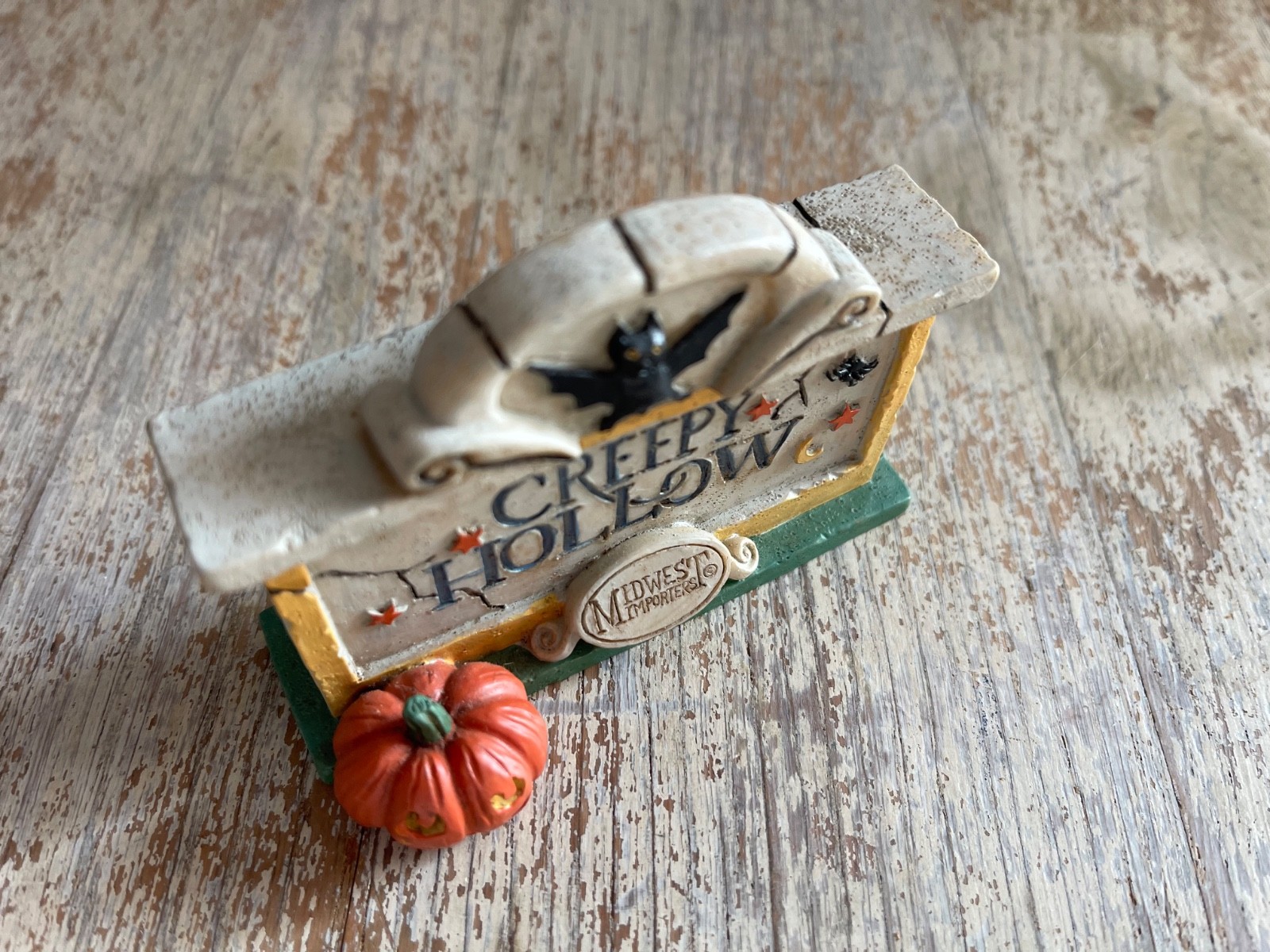 Creepy Hallow Town Street Sign Welcome Clock 4 Halloween Village Figures Midwest