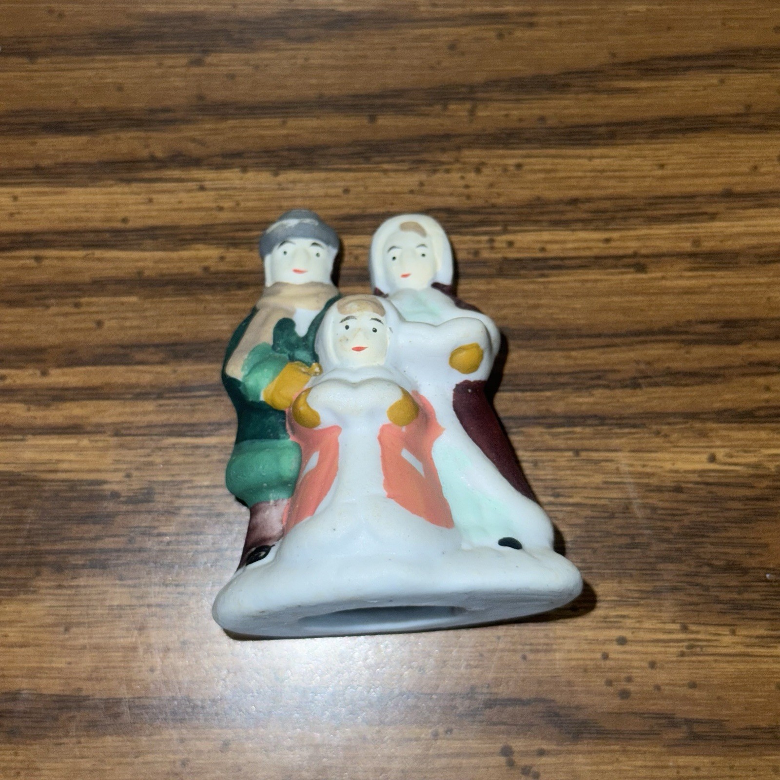 Hand Painted Porcelain Family Of 3 COUPLE Christmas Village House FIGUREs