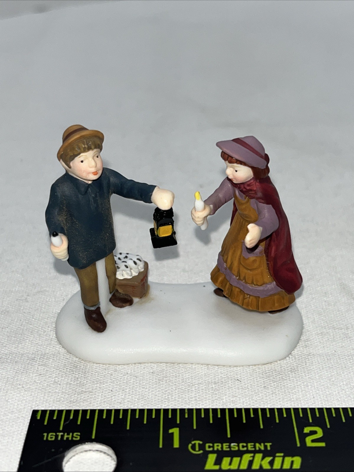 DEPT 56 Christmas Village H.V. Series REPLACEMENT FIGURE Girl Boy Holding Candle