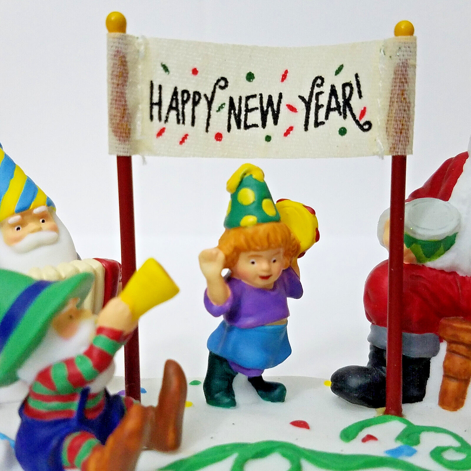 Dept 56 2003 New Year’s At The North Pole North Pole Snow Village Series #56863