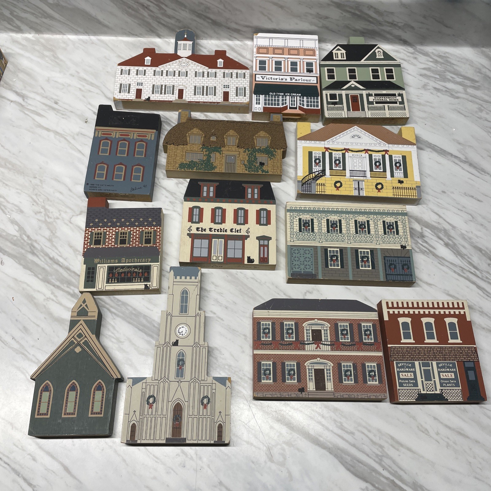 Vtg Mixed Bag Lot of 13 Cat’s Meow Village Collectibles Buildings