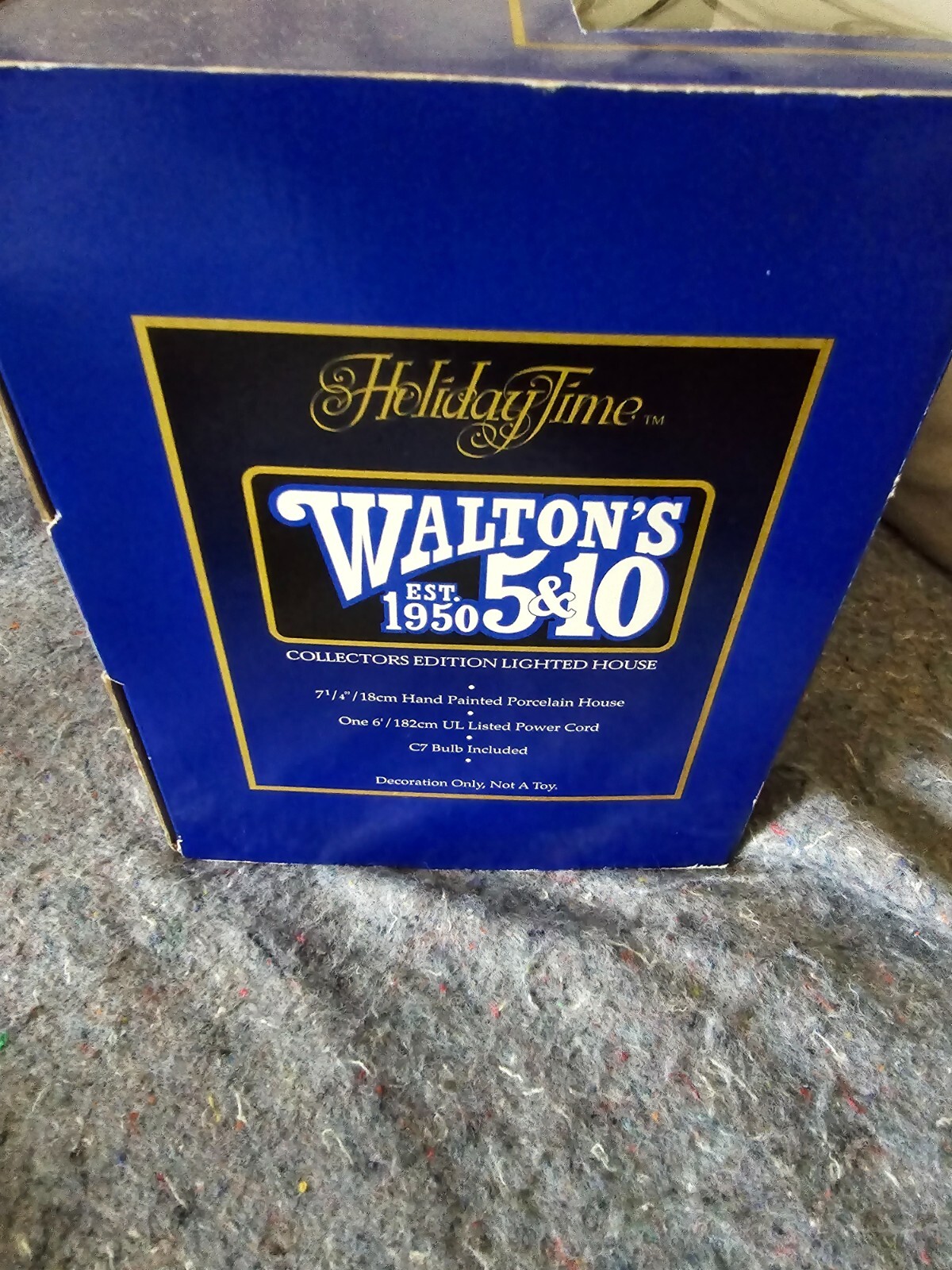 Holiday Time Waltons 5&10 collectors ed lighted house