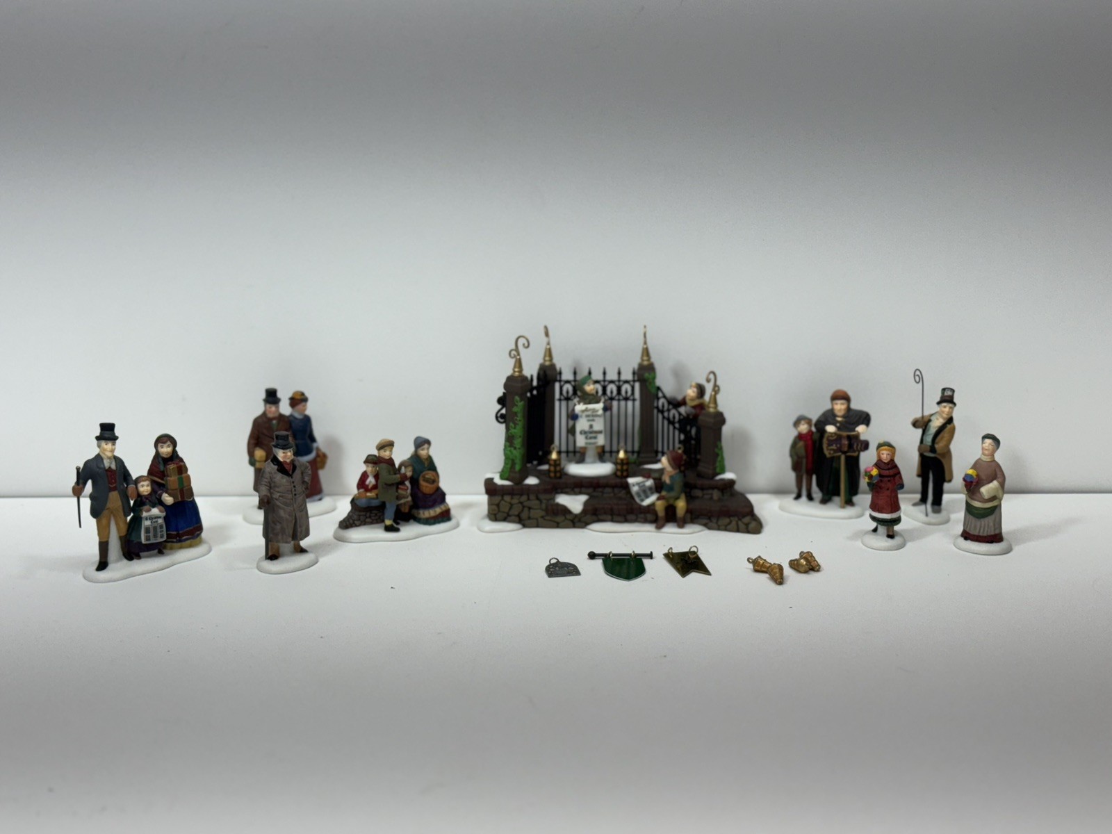 Department 56 Dickens Village A Christmas Carol Lot Figures