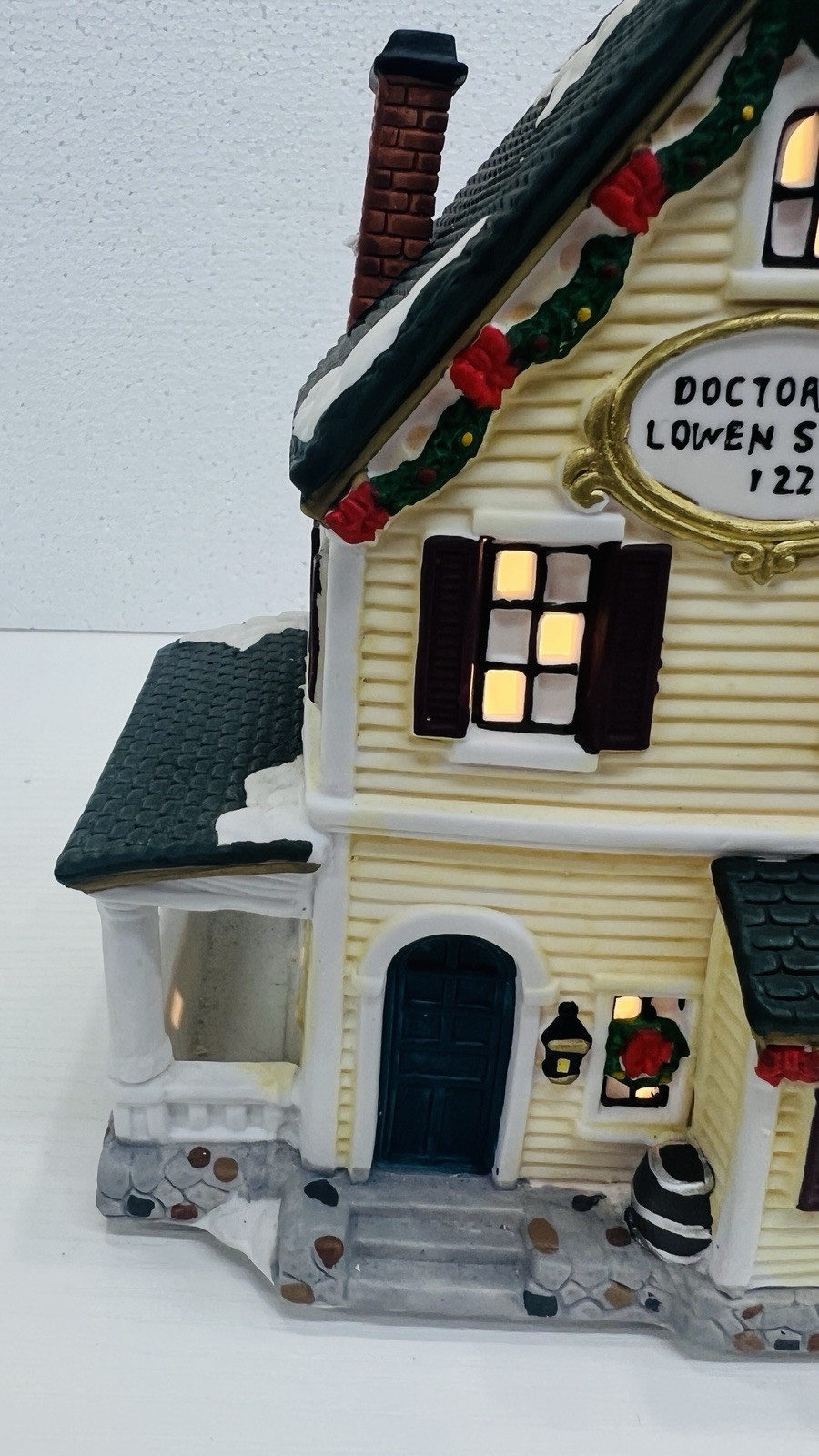 Copperfield Keepsake “Doctor G. Lowenstein ” Porcelain Lighted House Excellent !