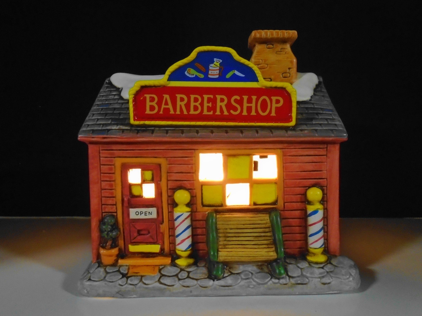 Vintage Lefton Hand Painted Colonial Village BARBERSHOP 1988 Byron Wood