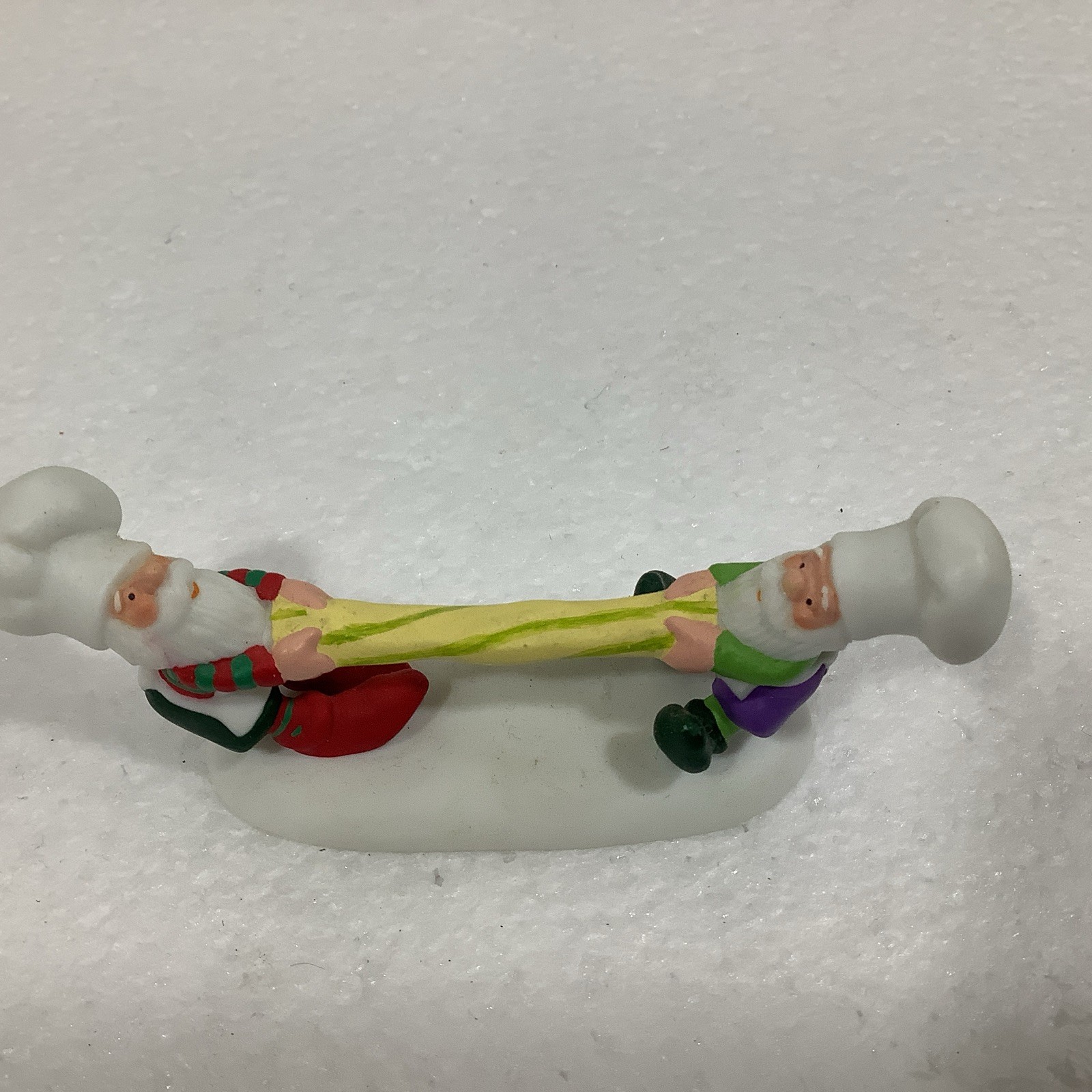 Department 56 North Pole Series 56854 Don’t Let Go Accessory